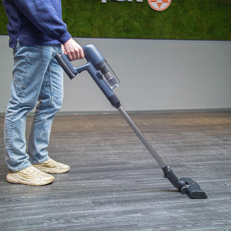 AEG Ultimate 7000 Review